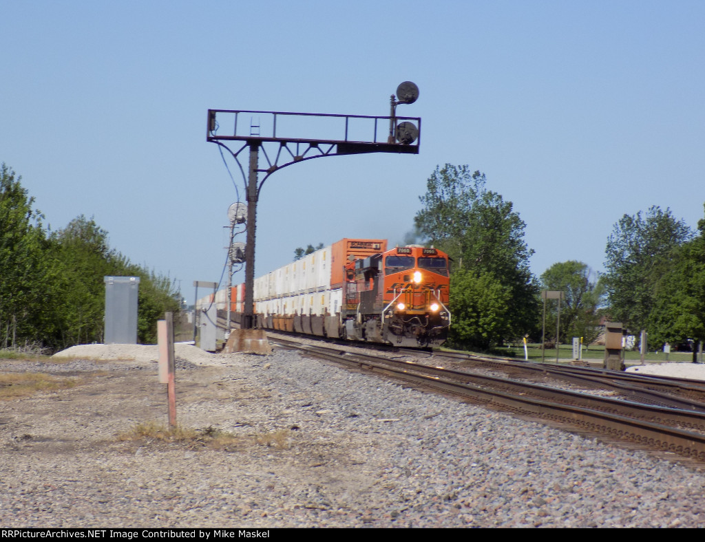 BNSF 7065